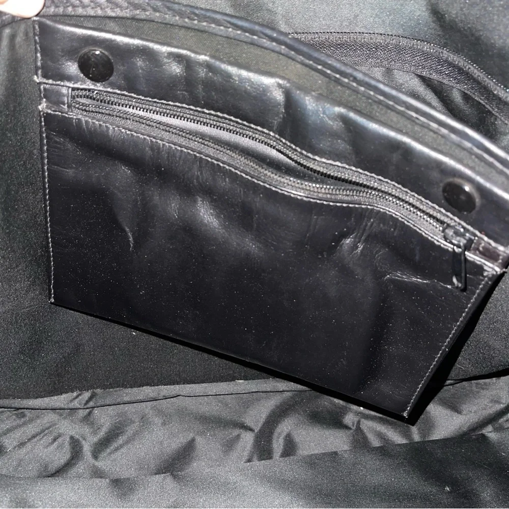 Tumi Black Leather Men's Travel Bag
